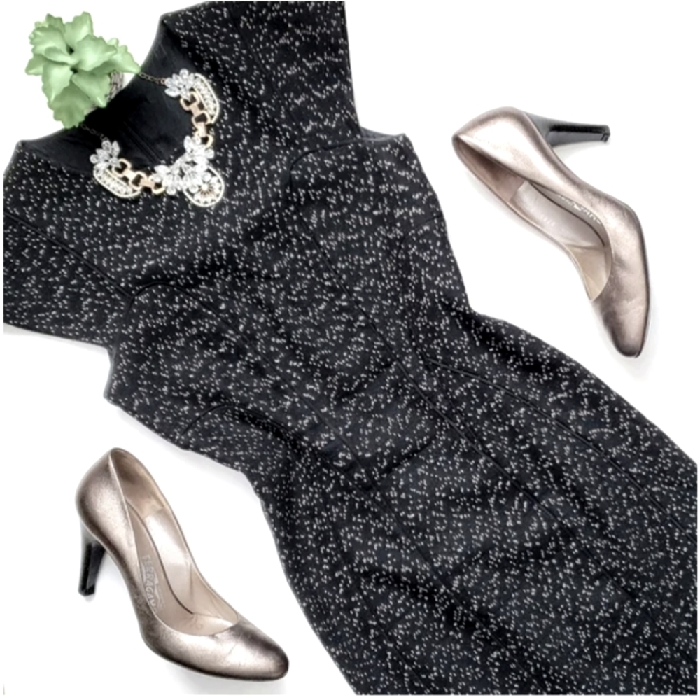 Hugo Boss SIZE 2 Darling Black Flecked Wool Blend Textured Sheath Dress - Lined